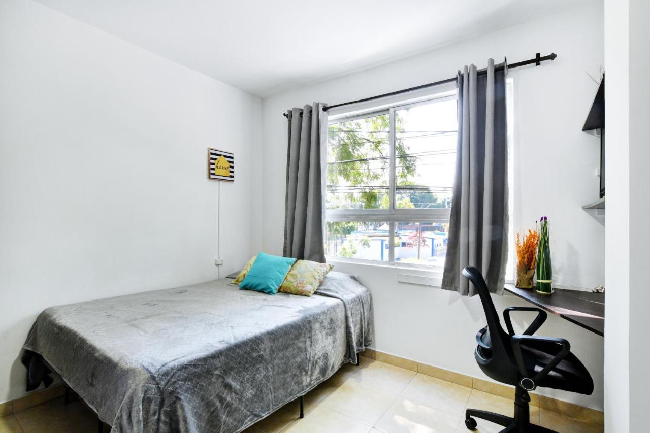 International House Co-Living Pansiyon Medellín Dış mekan fotoğraf