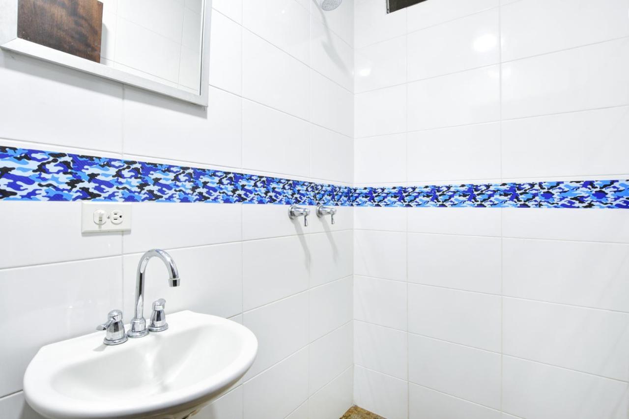 International House Co-Living Pansiyon Medellín Dış mekan fotoğraf