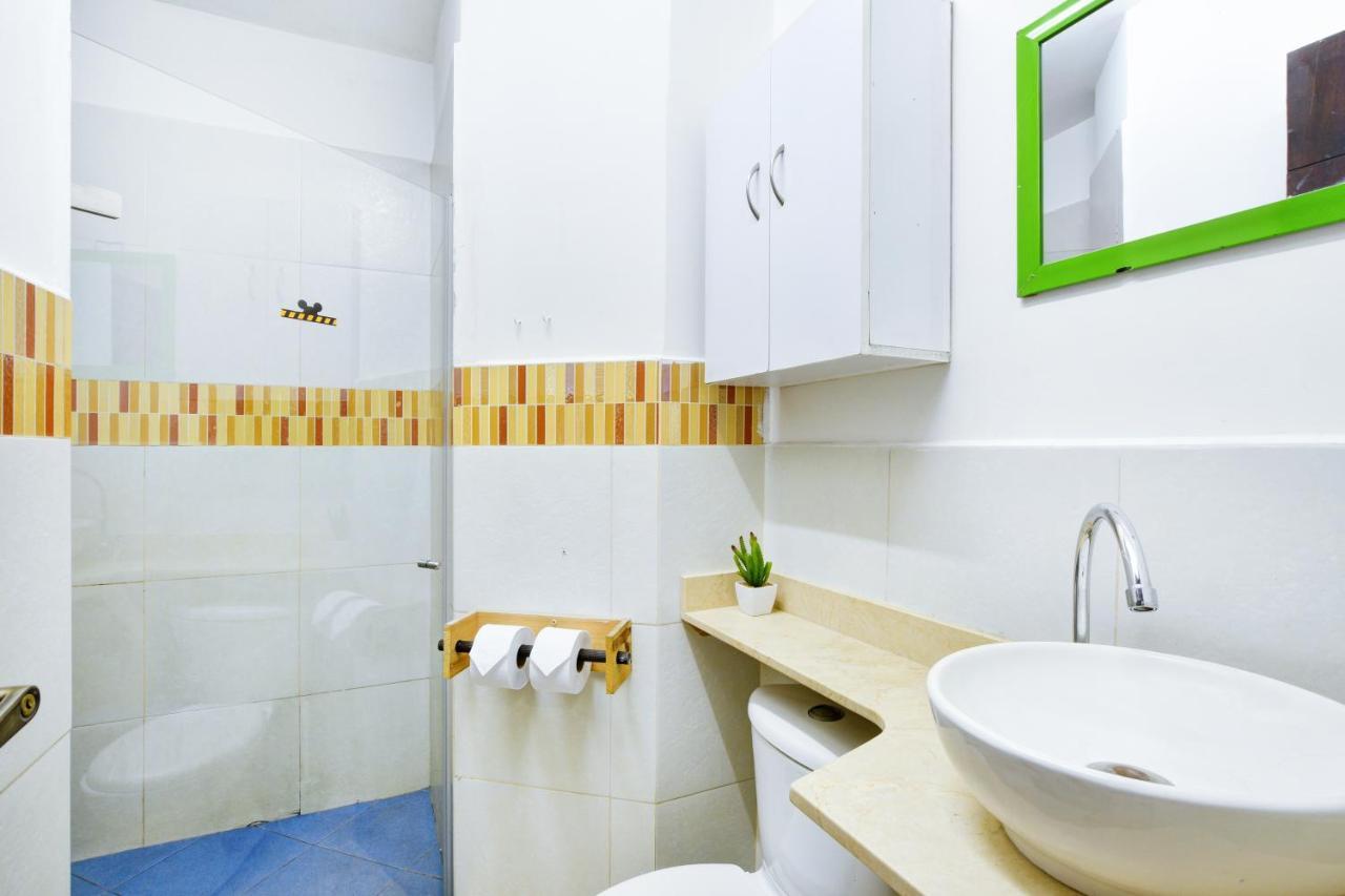 International House Co-Living Pansiyon Medellín Dış mekan fotoğraf